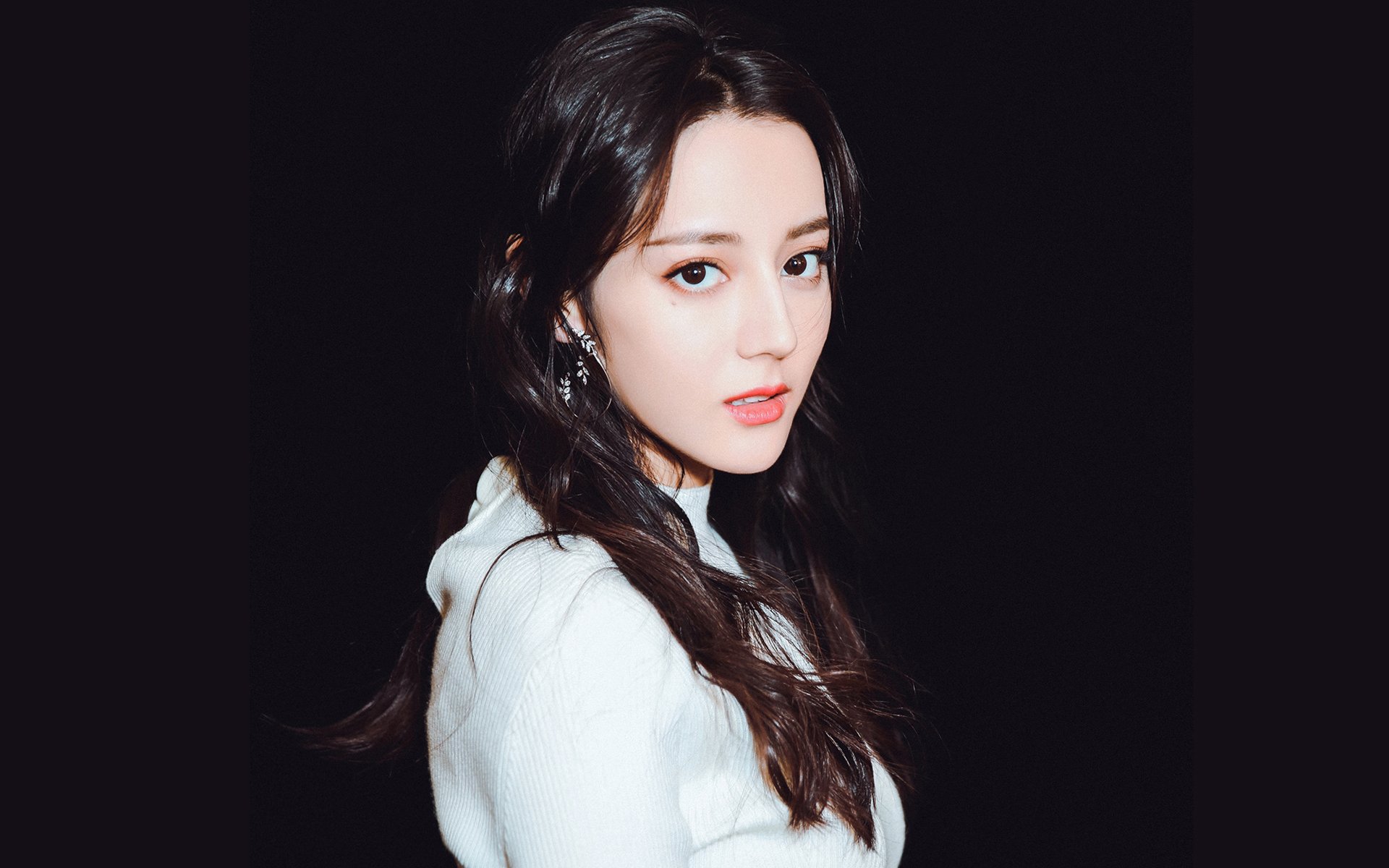 九游9游-中国男篮在国际比赛中力挫强敌，士气高涨，中国男篮国际赛场战绩